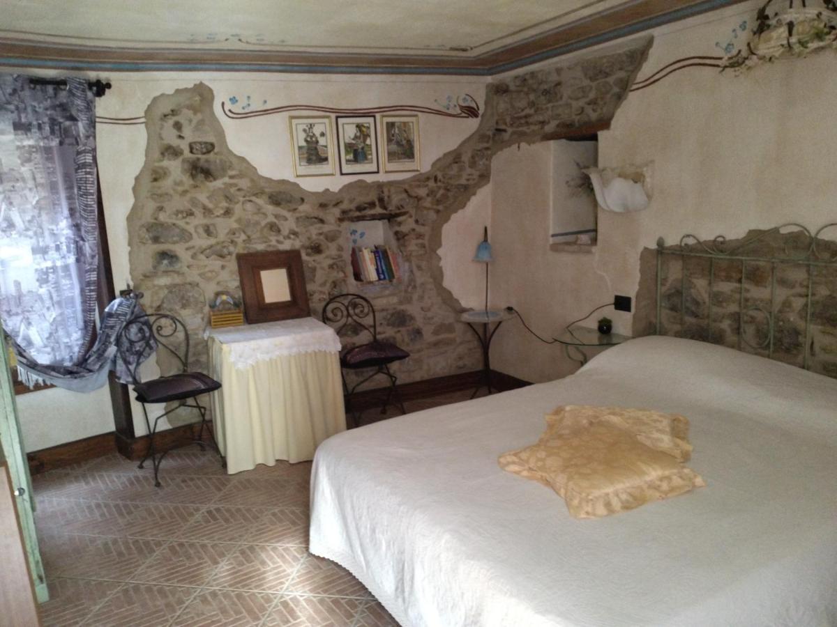 MuntaeCara Hotel Diffuso Apricale Exterior foto